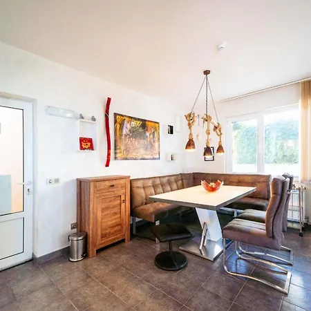 Kuni - Salty Pool&panorama *