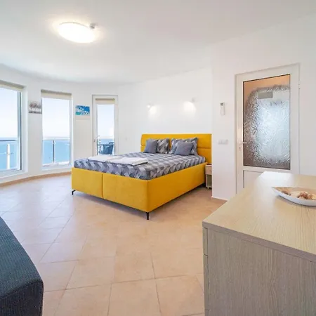 Villa Kuni - Salty Pool&panorama Balchik