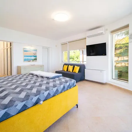 Kuni - Salty Pool&panorama * Balchik