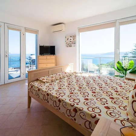 Kuni - Salty Pool&panorama * Balchik