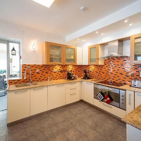 Kuni - Salty Pool&panorama *