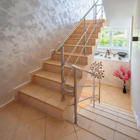 Kuni - Salty Pool&panorama *