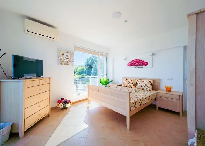 Kuni - Salty Pool&panorama *